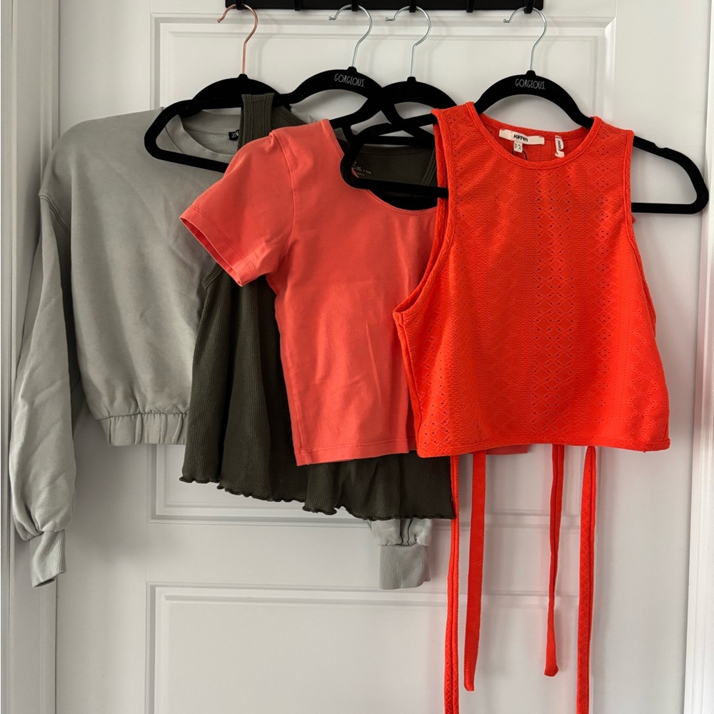 BUNDLE OF 4 Crop Woman’s Shirts Mixed Brands, Mixed Sizes